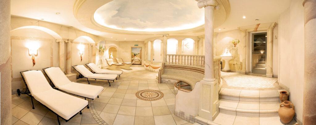 Therme Romana — Bathe like the Romans on your sustainable vacation