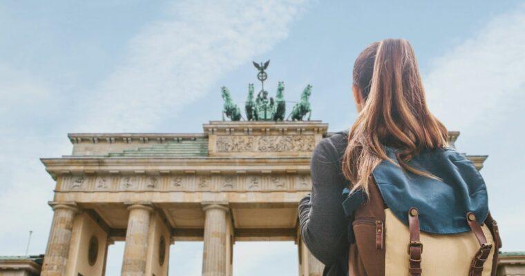 Discover historical treasures on vacation | Part 4: Experience modern German history