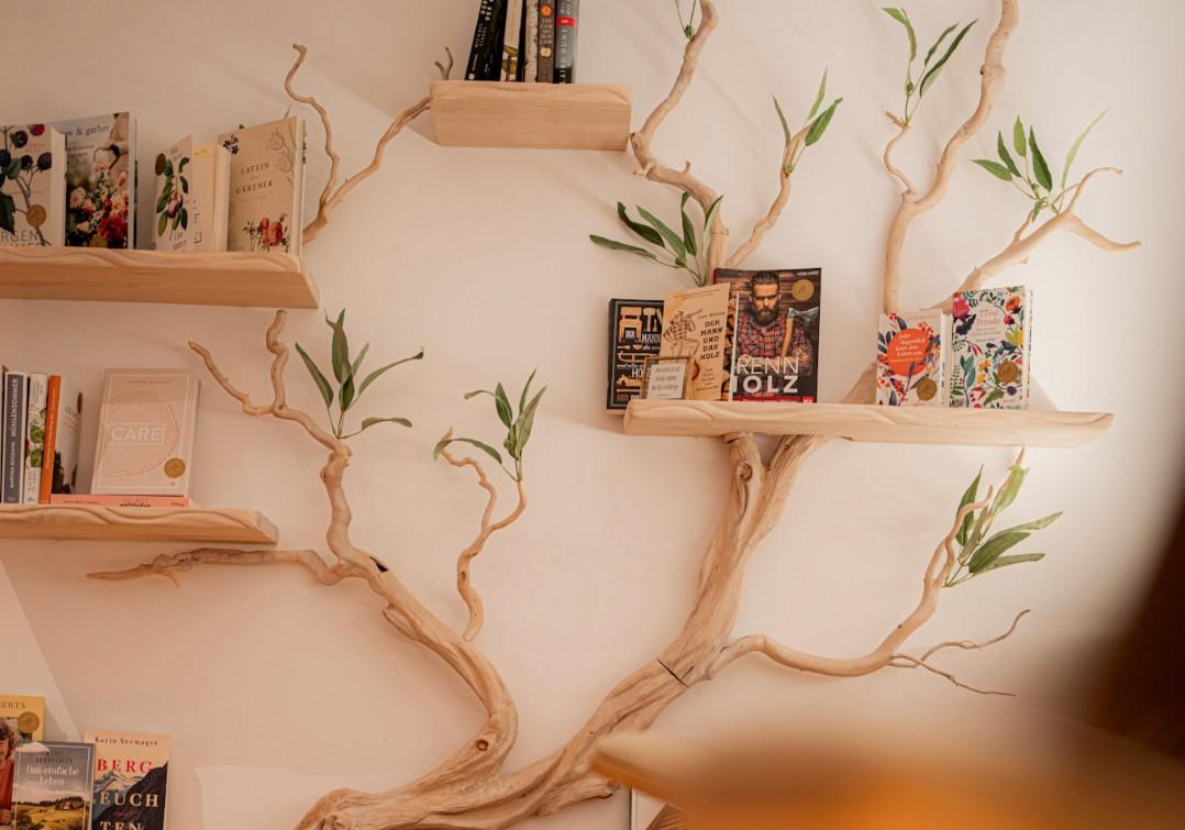 Series: Sustainable products from eco-hotels, Part 9: Book Islands