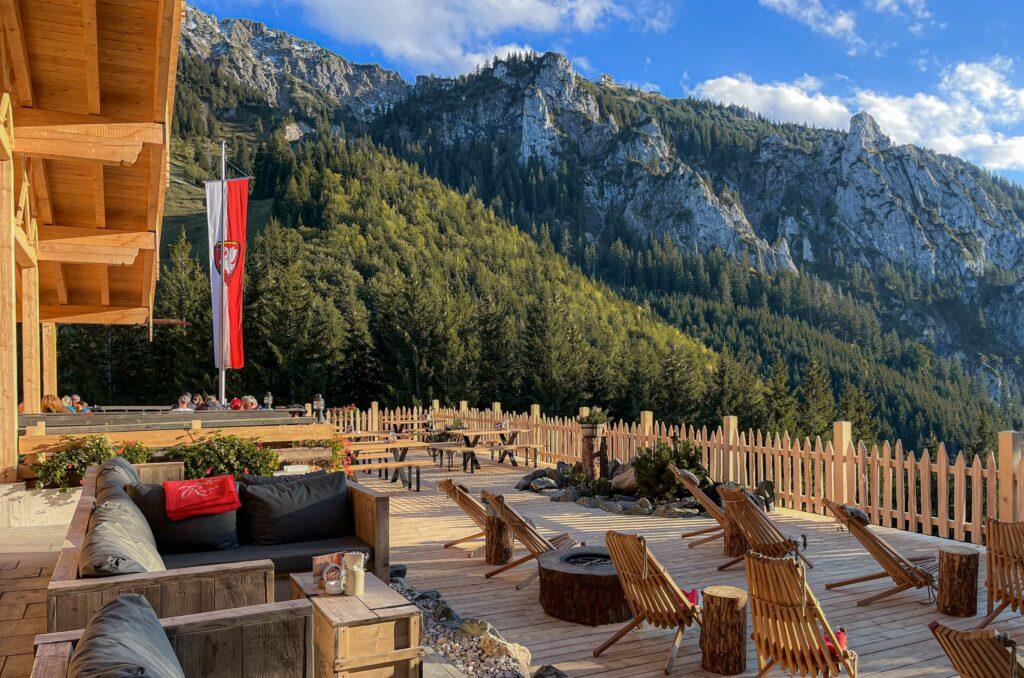 Rohrkopfhütte in the Allgäu as a sustainable destination for slow travel and workation