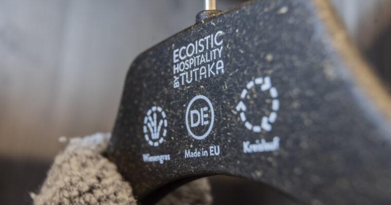 Series: Sustainable products from eco-hotels, Part 2: Clothes hangers made from meadow grass