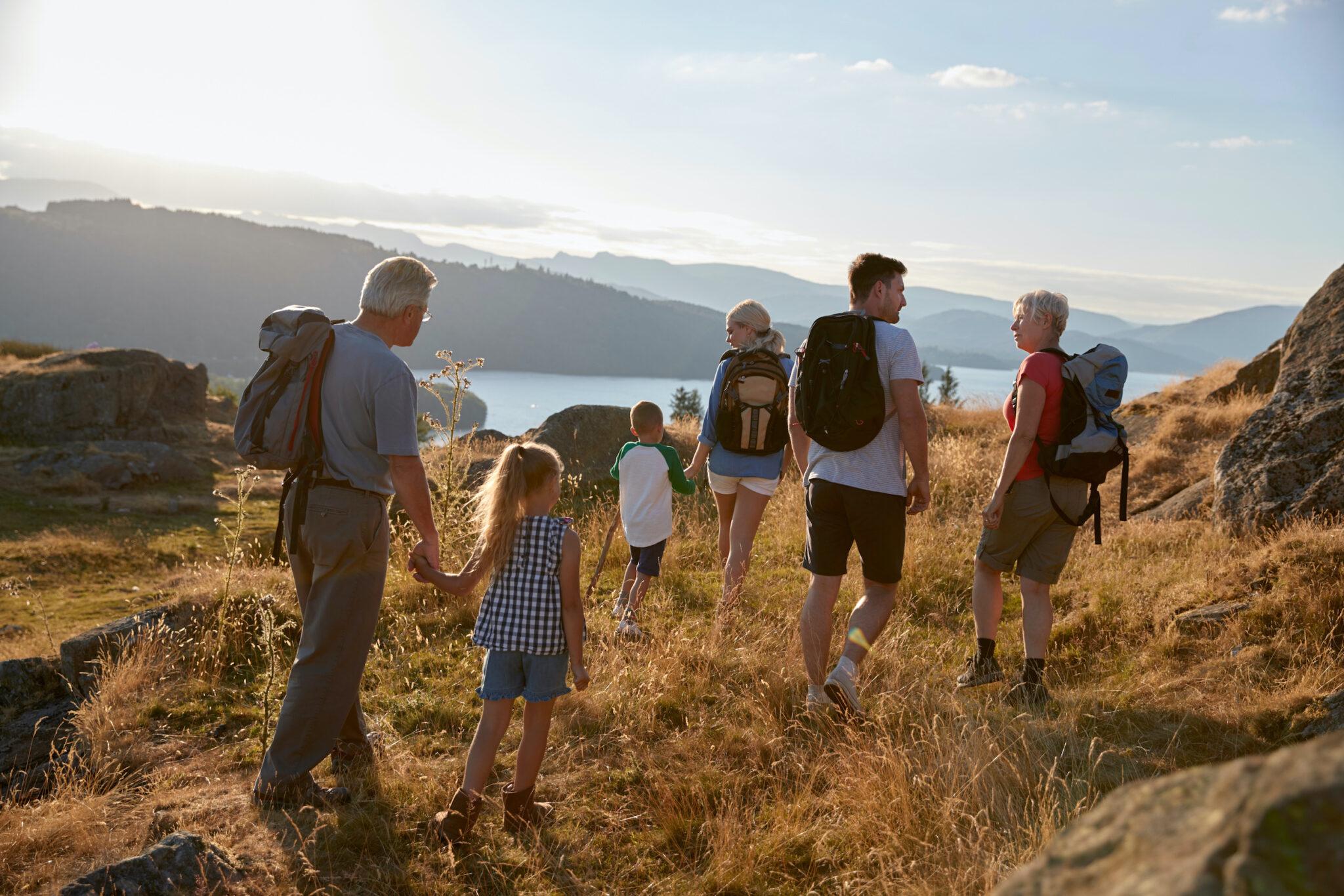 Sustainable fall getaways for families with kids – 9 green accommodations for nature, relaxation, and family time