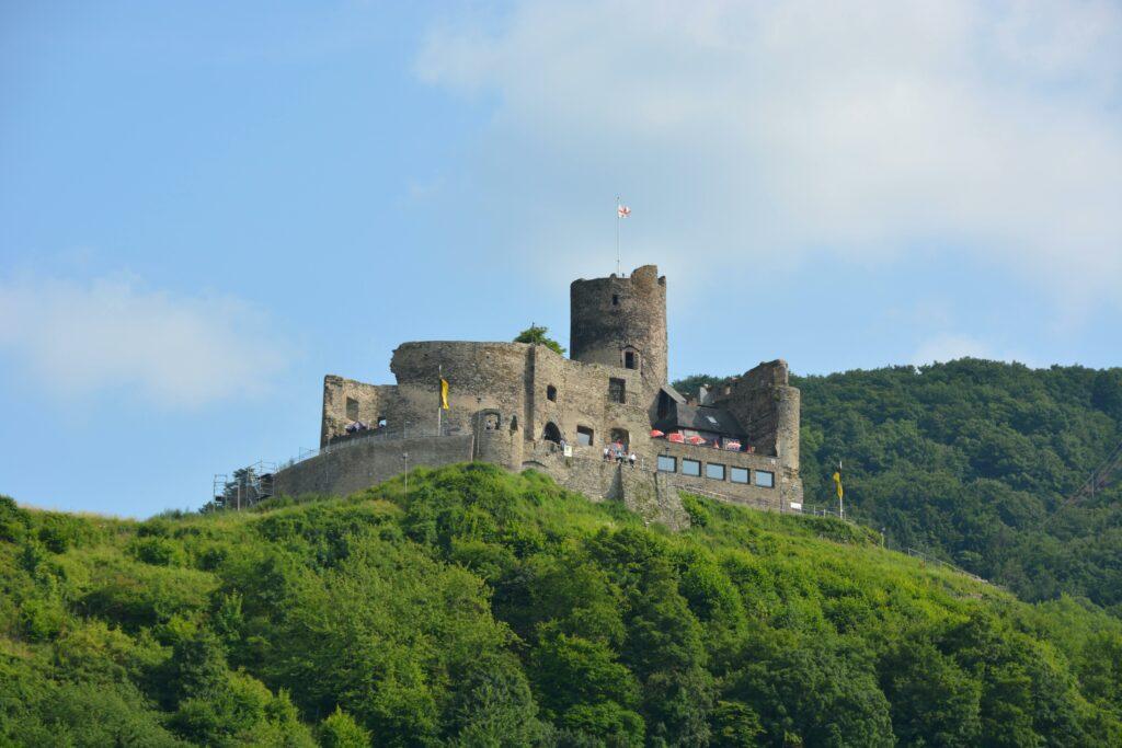 A medieval castle in Landshut on the Moselle.