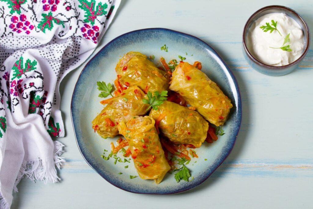 Sarma cabbage rolls with vegan filling