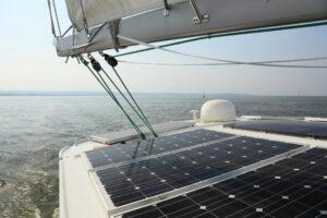Solar power, photovoltaics, and sustainable boating and sailing, Quelle: iStock