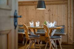 Das Foto darf ausschließlich für PR- und Marketingmaßnahmen der KLOSTERHOF - Färber Hotelbetriebs GmbH - Steilhofweg 19 - D-83457 Bayerisch Gmain räumlich und zeitlich unbegrenzt verwendet werden. Das Copyright verbleibt beim Bildautor Günter Standl (www.guenterstandl.de). Jegliche Nutzung Dritter ist mit dem Bildautor gesondert zu vereinbaren. Der Bildautor stellt das gelieferte Bildmaterial nicht von Rechten Dritter frei. Etwaige Ansprüche Dritter fallen in den Verantwortungsbereich des Bildnutzers.