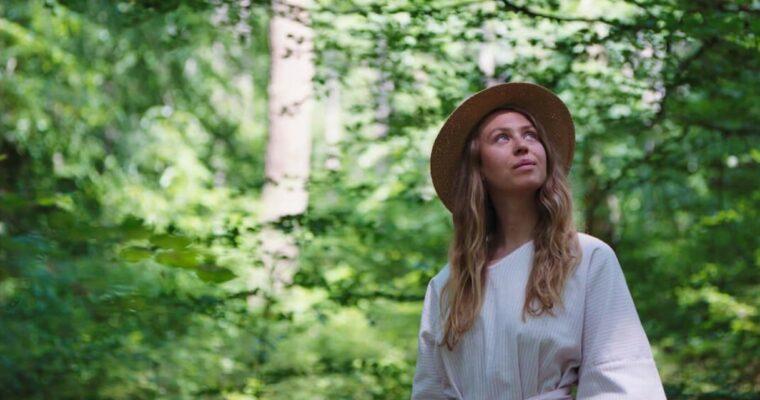 Planting trees for the climate: pure greenwashing or a real opportunity for sustainable travel?